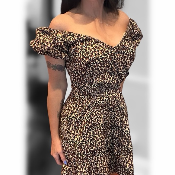 Gap Corset Tiered Mini Dress. Size Medium. NWT - Picture 3 of 11